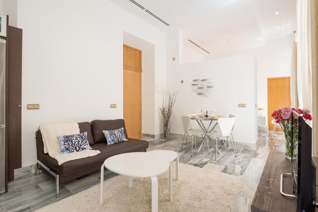 Plaza Picasso Apartment Malaga Ngoại thất bức ảnh