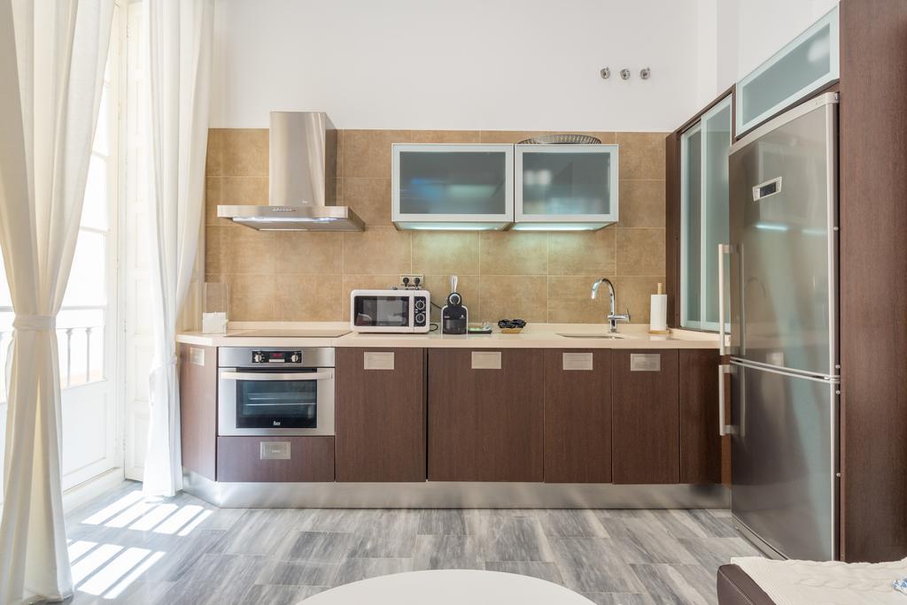 Plaza Picasso Apartment Malaga Ngoại thất bức ảnh
